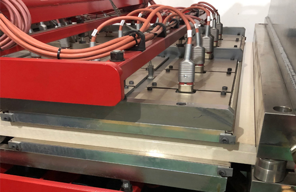 Main Advantages of PEEK Sheet 3