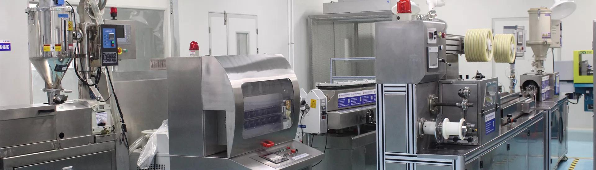 100,000-level cleaning workshop