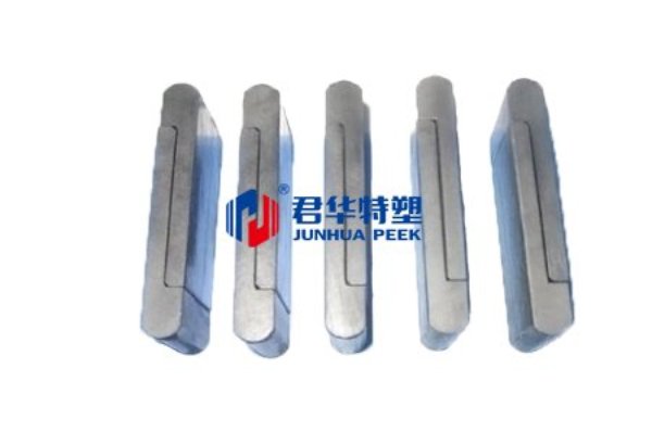 PEEK wear-resistant blades