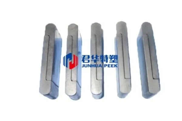 PEEK wear-resistant blades
