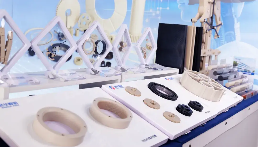 Junhua PEEK: Powering Humanoid Robots with a New Benchmark in Lightweight High Performance - Junhua Junhua PEEK: Powering Humanoid Robots with a New Benchmark in Lightweight High Performance Image 1