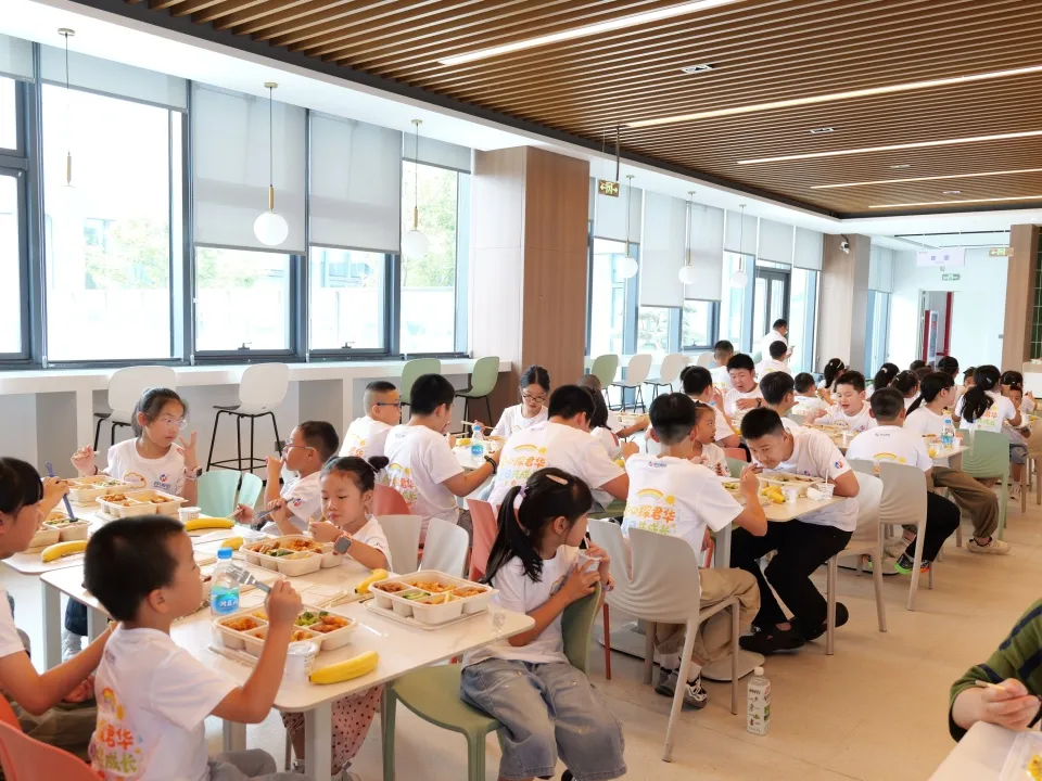 Children’s Hearts Explore Junhua, Growing Together in Summer | Junhua Shares Summer Open Day Activity Successfully Concludes Image 3